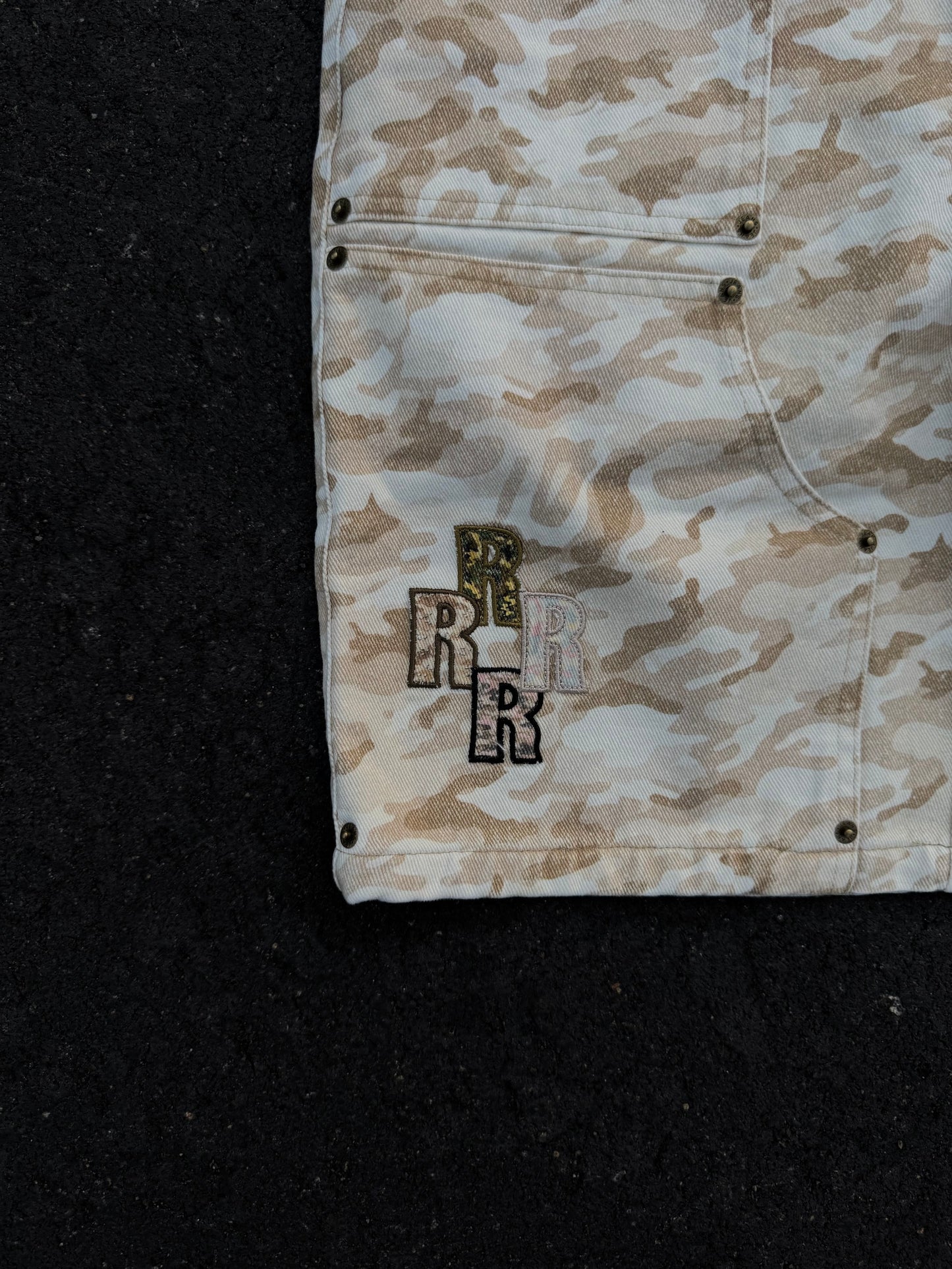 MIRAGE CAMO SHORTS